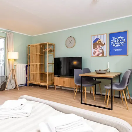 Staytime - Mira I Location I Balcony Dresden