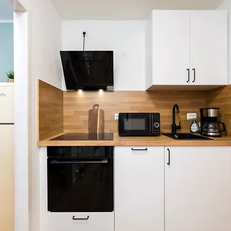 Staytime - Mira I Location I Balcony * 드레스덴